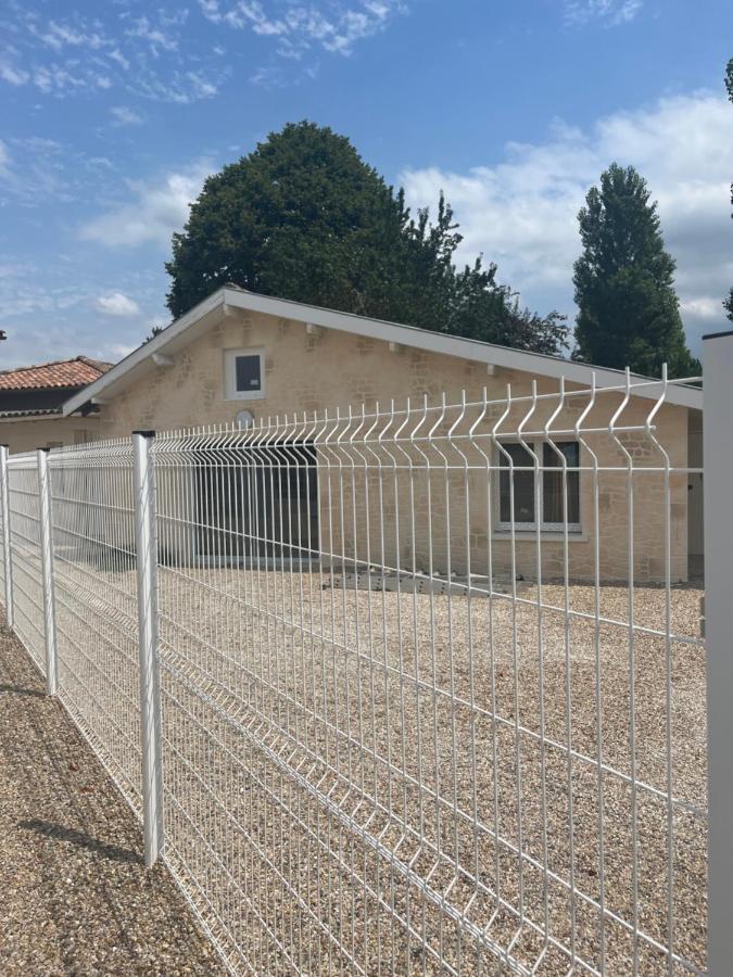 Mussidan Les Gites De La Gare מראה חיצוני תמונה